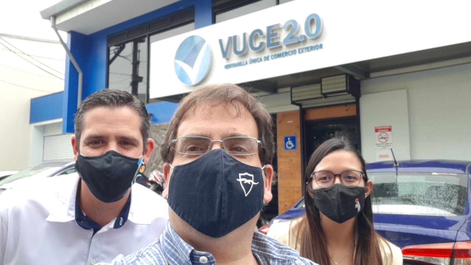 Primeros servicios de exportación de Customs-Hub