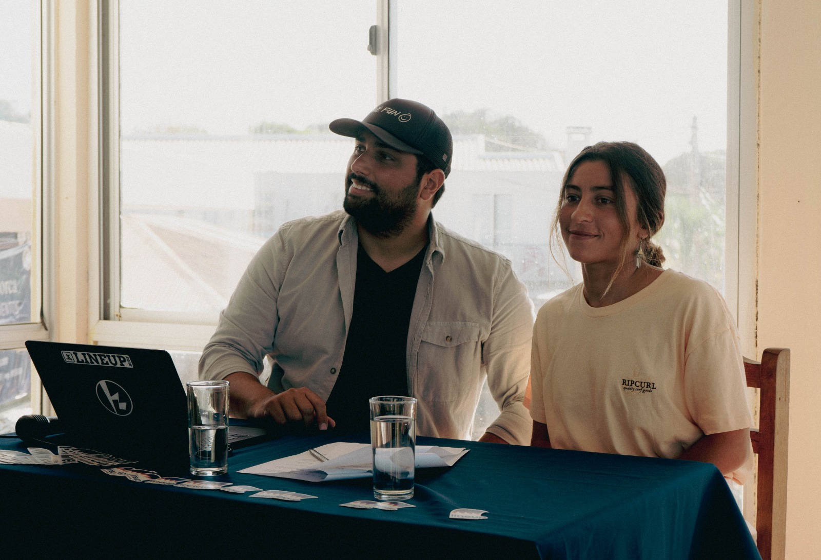 Lineup sponsor de la surfista profesional Delfina Morosini, nuevas cámaras en La Paloma en vivo